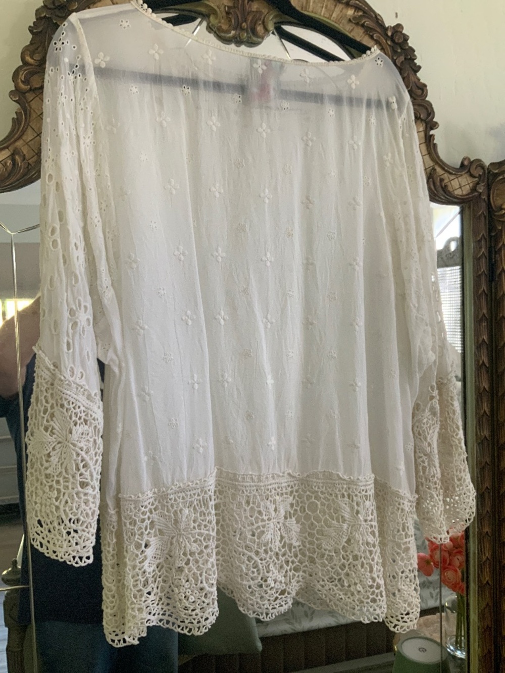 Johnny Was white tunic top - Picture 2 of 6